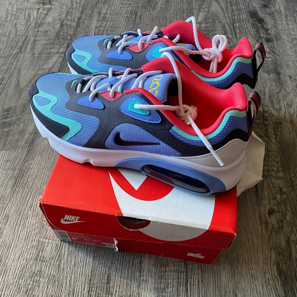 Nike Air Max 200 NIB